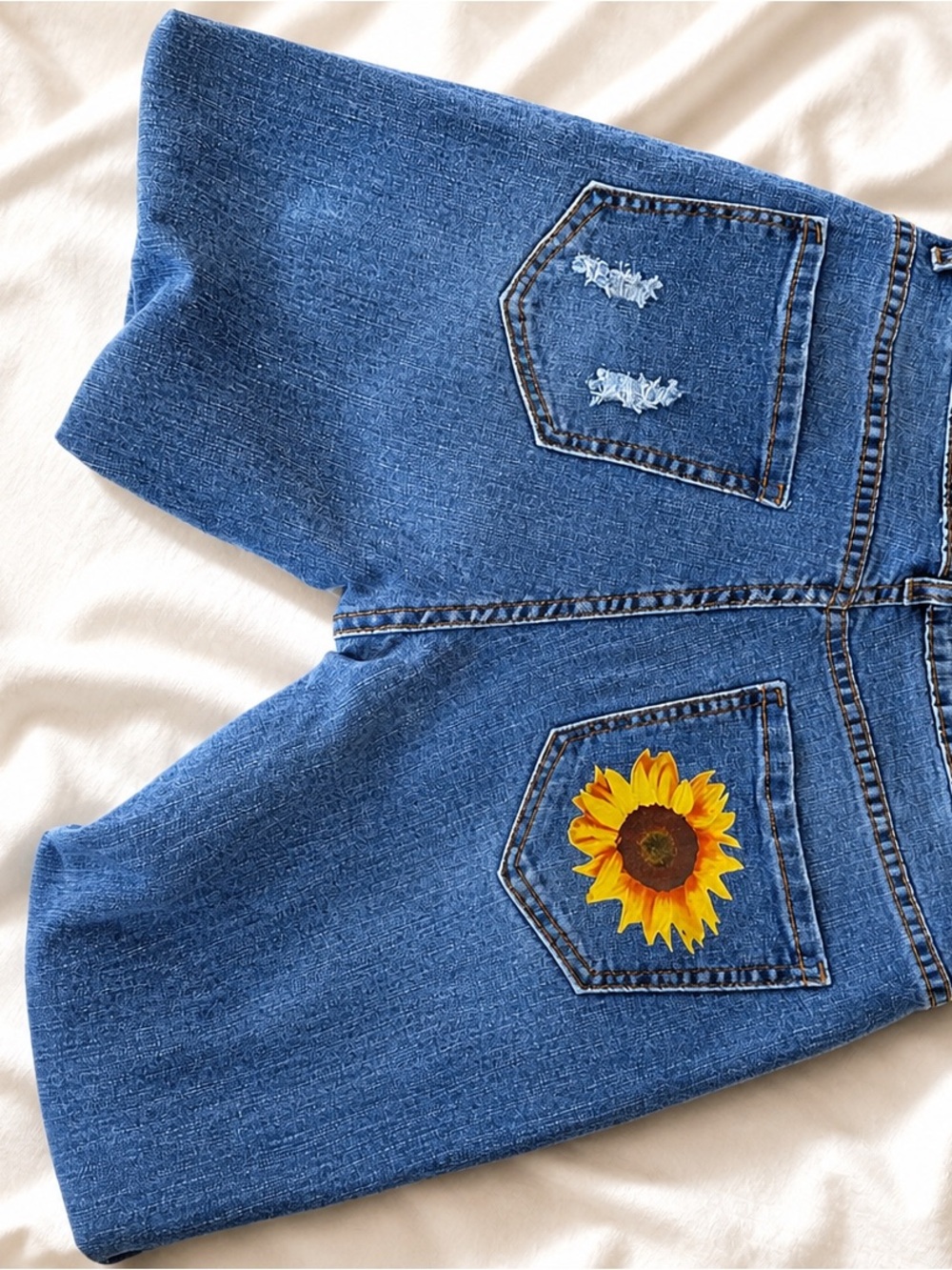 Sunflower Patch Blue Jeans - Women - Size Small - Picture 3 of 7